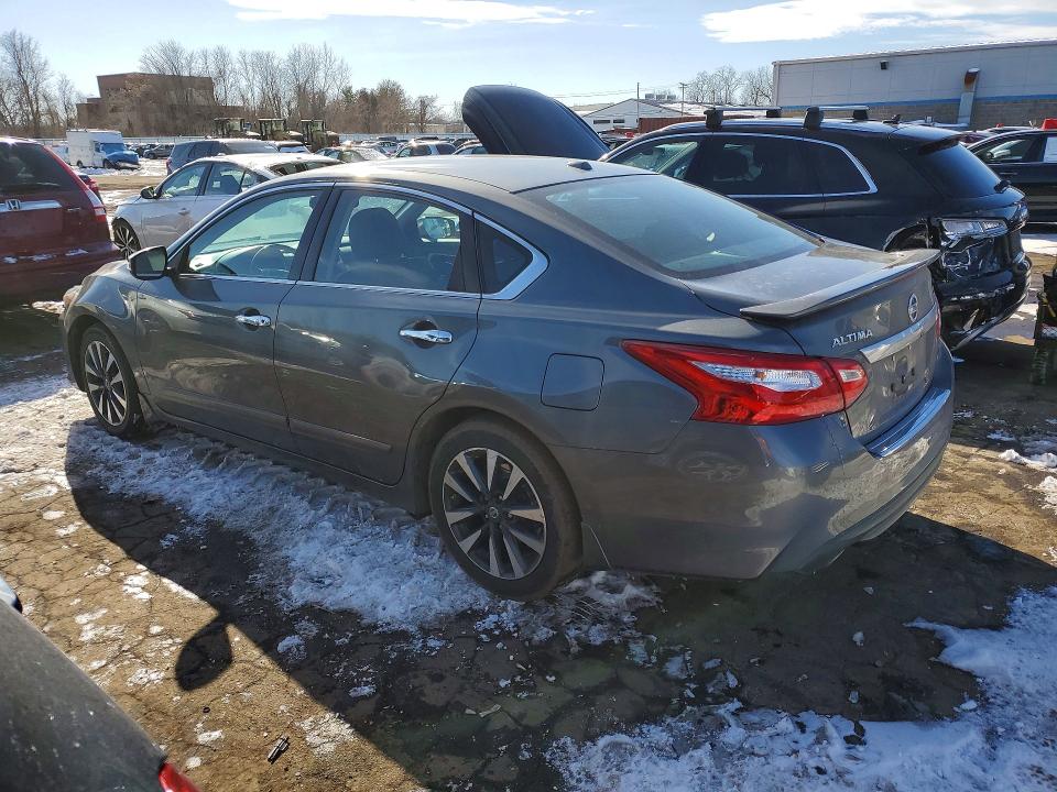 Photo 2 from auction – 2017 NISSAN ALTIMA with VIN 1N4AL3AP7HC149708