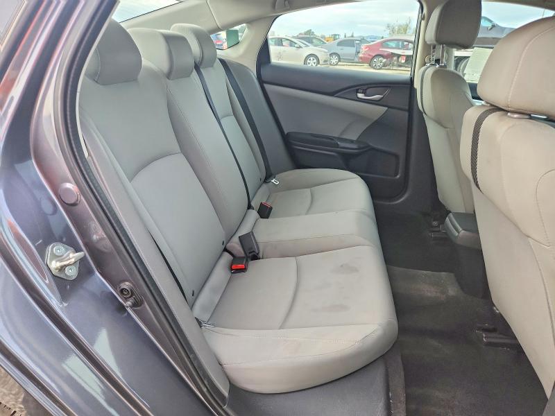 Photo 10 from auction – 2018 HONDA CIVIC with VIN 2HGFC2F51JH602680