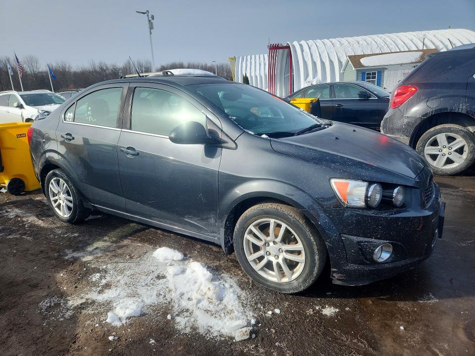 Photo 4 from auction – 2014 CHEVROLET SONIC with VIN 1G1JC5SG5E4146728