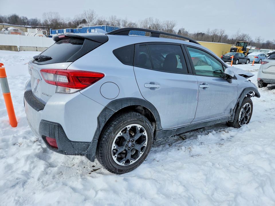 Photo 3 from auction – 2021 SUBARU CROSSTREK with VIN JF2GTAEC5M8316890