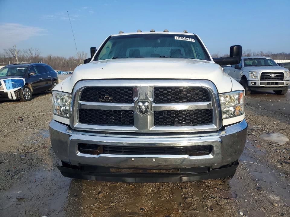 Photo 5 from auction – 2018 RAM 2500 with VIN 3C6UR5HJ9JG425321