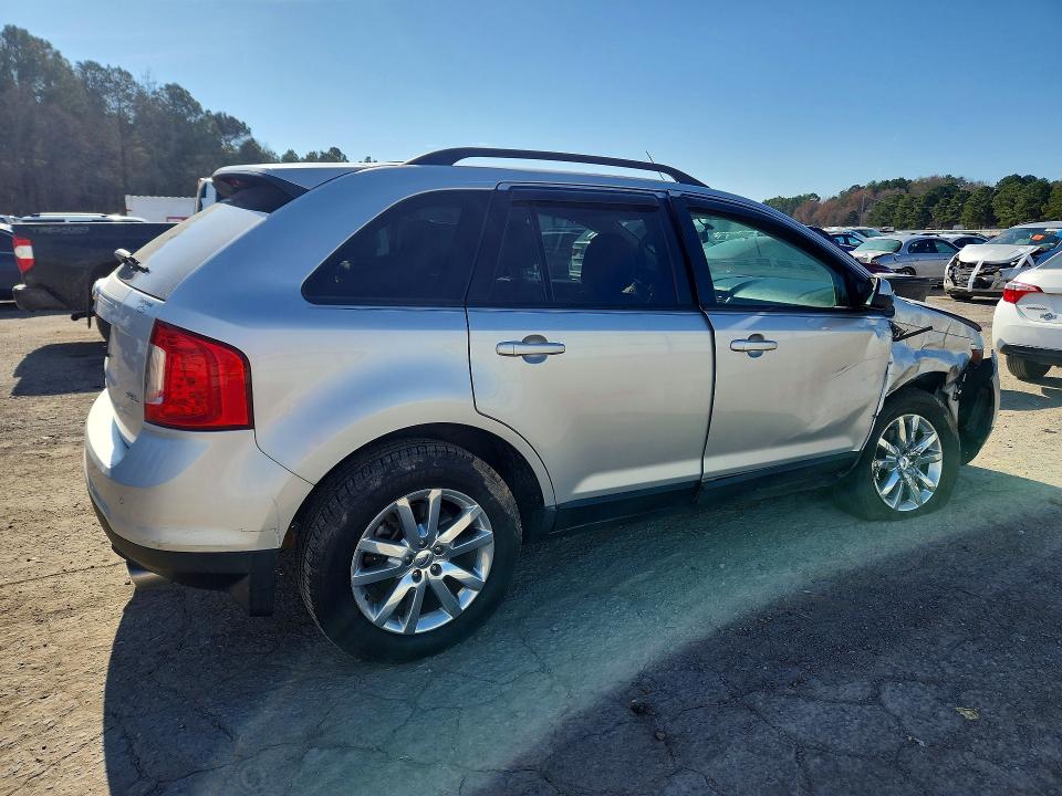 Photo 3 from auction – 2014 FORD EDGE with VIN 2FMDK3JC4EBB60647