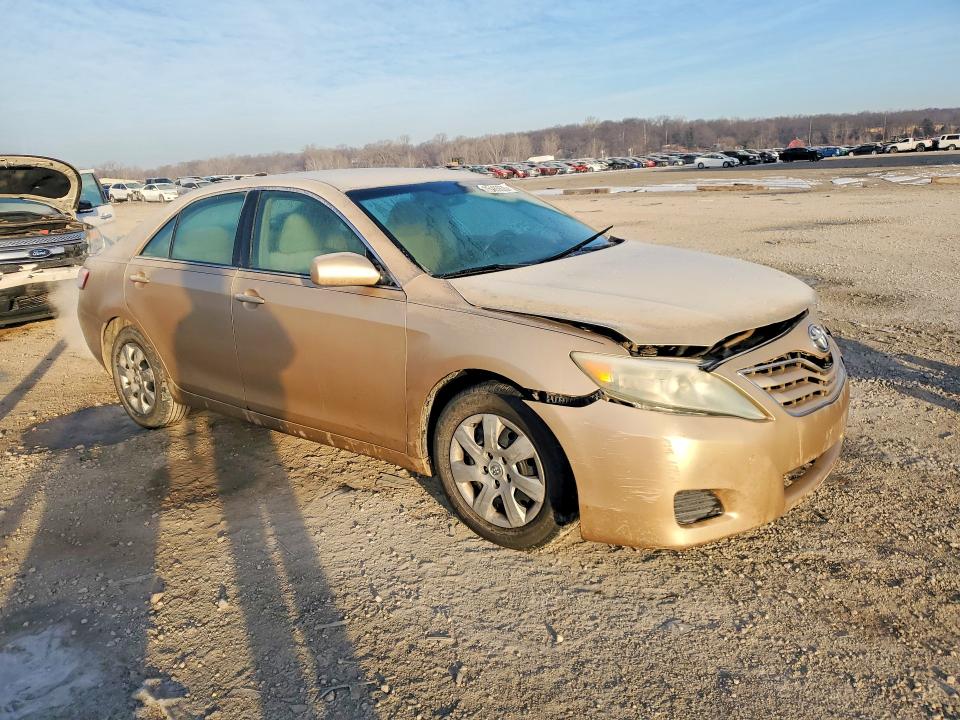 Photo 4 from auction – 2010 TOYOTA CAMRY with VIN 4T1BF3EK9AU082206