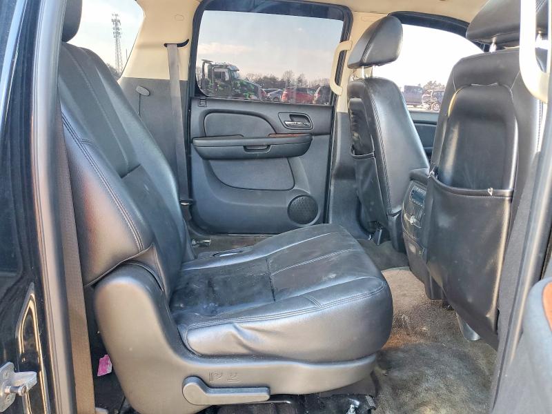 Photo 11 from auction – 2007 GMC YUKON with VIN 1GKFK16387R283365