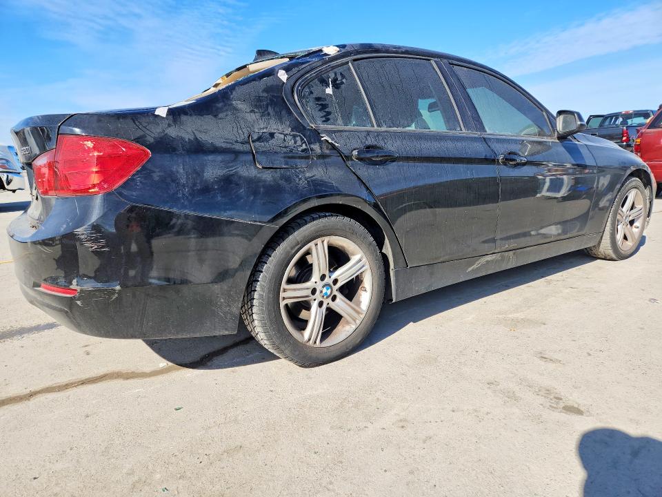 Photo 3 from auction – 2015 BMW 320 I with VIN WBA3B1C53FK139442
