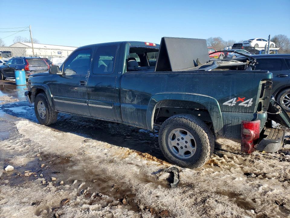 Photo 2 from auction – 2003 CHEVROLET SILVERADO with VIN 1GCEK19T83E185943