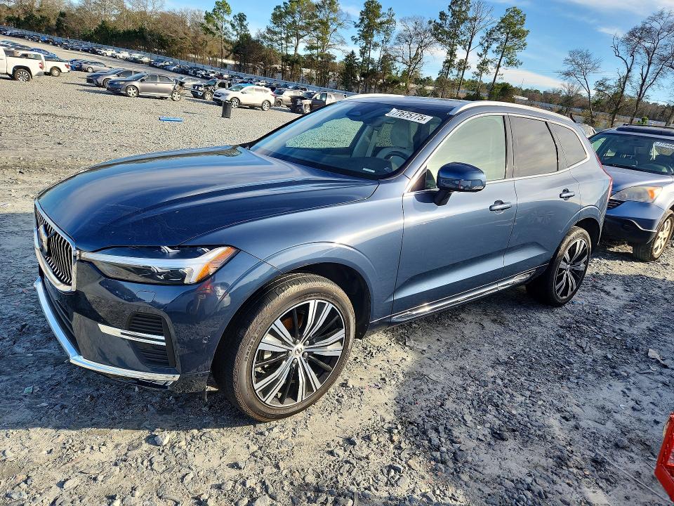 2023 VOLVO XC60