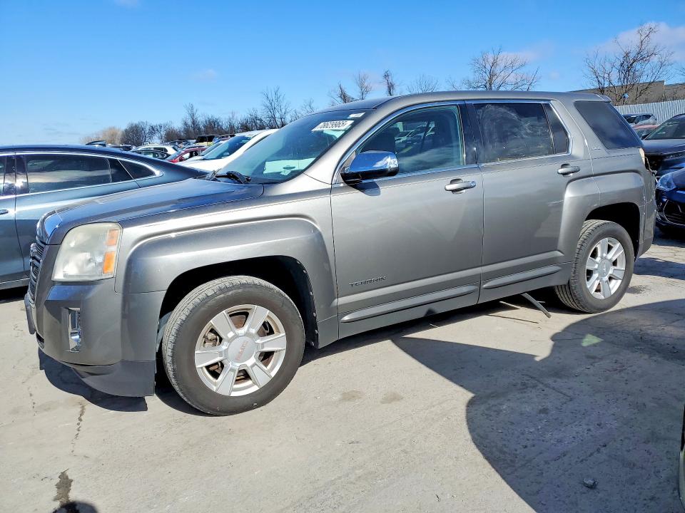 GMC TERRAIN 2012 with VIN 2GKFLREK3C6270047 - Photo from auction