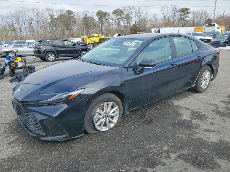 TOYOTA CAMRY 2025 with VIN 4T1DAACK2SU594504 - Photo from auction