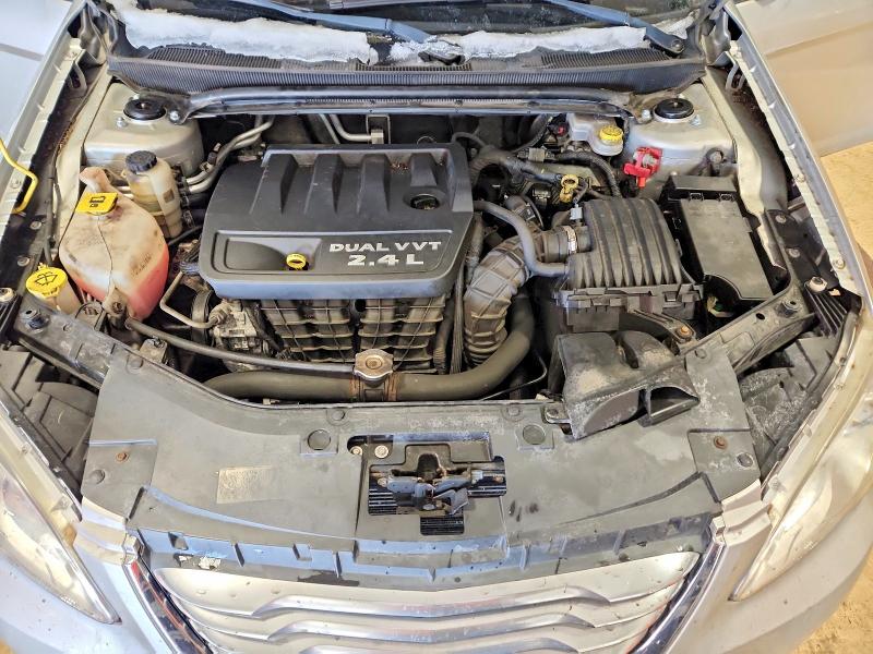 Photo 11 from auction – 2012 CHRYSLER 200 LX with VIN 1C3CCBAB4CN100937