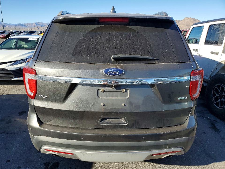 Photo 6 from auction – 2016 FORD EXPLORER with VIN 1FM5K8D88GGD27919
