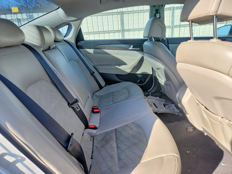Photo 10 from auction – 2015 HYUNDAI SONATA with VIN 5NPE34AF6FH191927