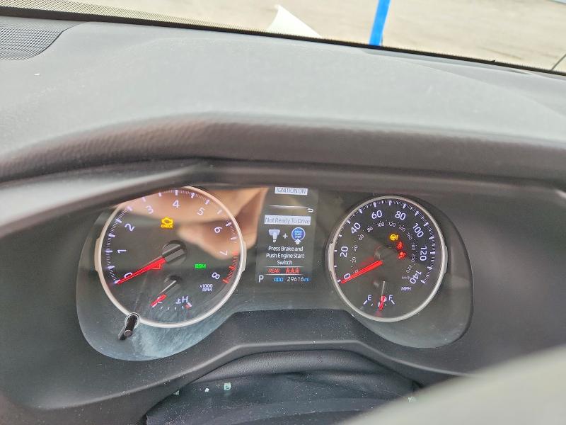 Photo 9 from auction – 2021 TOYOTA RAV4 with VIN 2T3W1RFV4MW151455