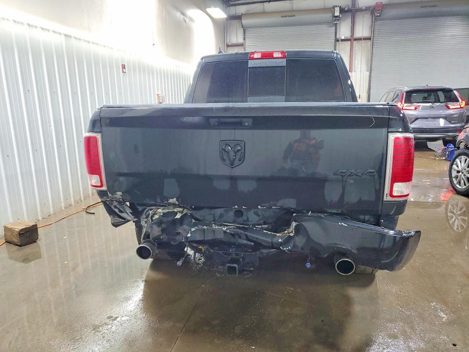 Photo 6 from auction – 2017 RAM 1500 with VIN 1C6RR7MT5HS565104