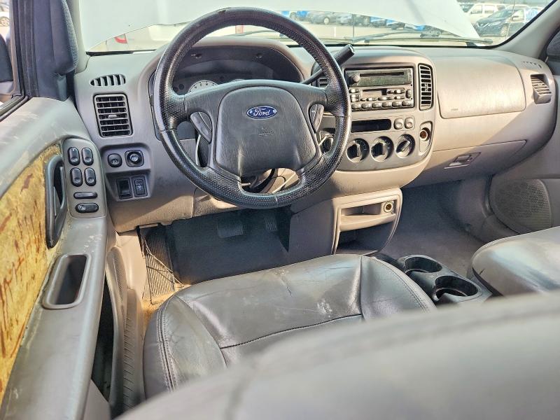 Photo 8 from auction – 2002 FORD ESCAPE with VIN 1FMCU04182KB36898