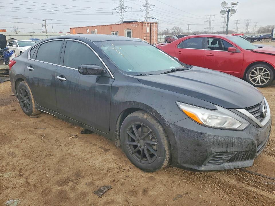Photo 4 from auction – 2016 NISSAN ALTIMA with VIN 1N4AL3AP3GN317816