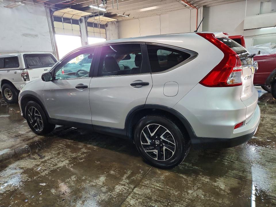 Photo 2 from auction – 2016 HONDA CR-V SE with VIN 2HKRM4H4XGH672347