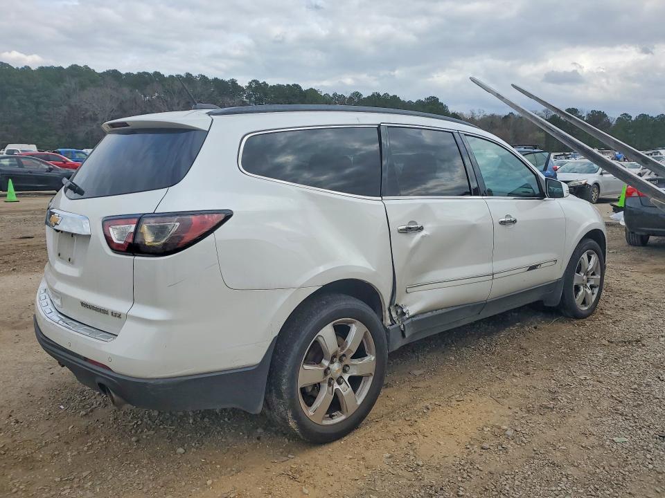 Zdjęcie 3 z aukcji – 2016 CHEVROLET TRAVERSE z VIN 1GNKRJKD3GJ153746