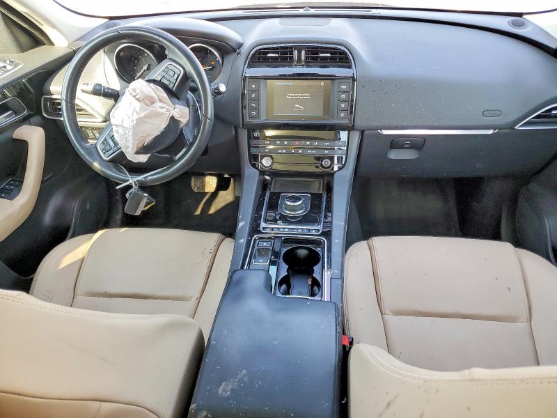 Photo 8 from auction – 2018 JAGUAR F-PACE PRE with VIN SADCJ2FNXJA262441