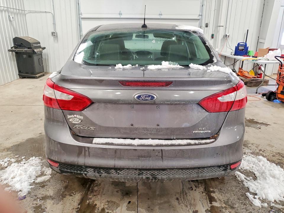 Photo 6 from auction – 2014 FORD FOCUS SE with VIN 1FADP3F26EL281577