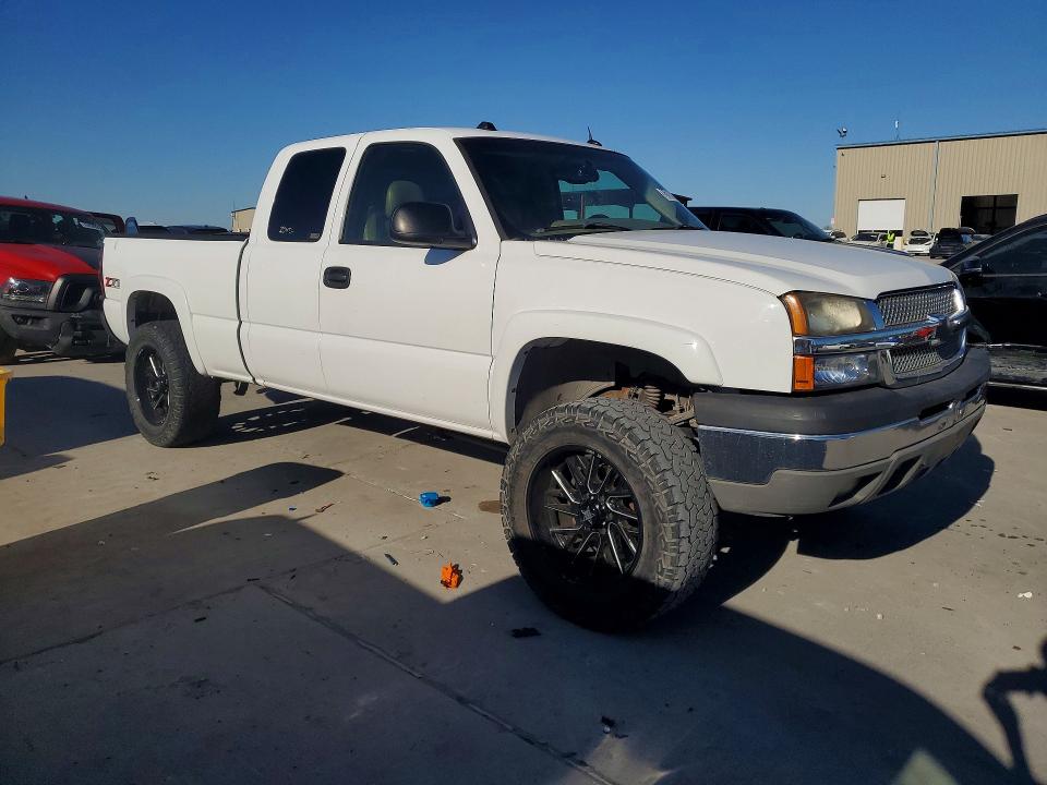 Photo 4 from auction – 2005 CHEVROLET SILVERADO with VIN 1GCEK19Z55Z261795