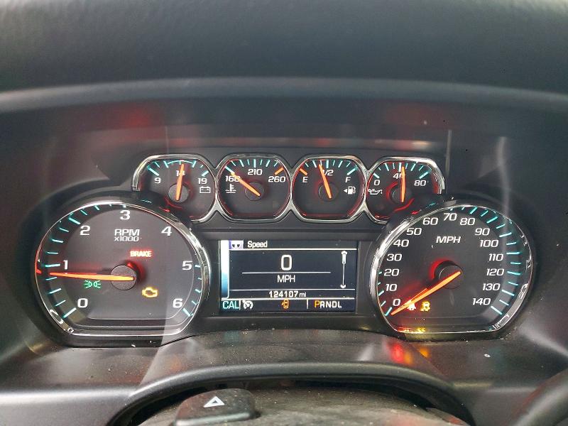 Photo 9 from auction – 2018 CHEVROLET SILVERADO with VIN 3GCUKREC5JG400524