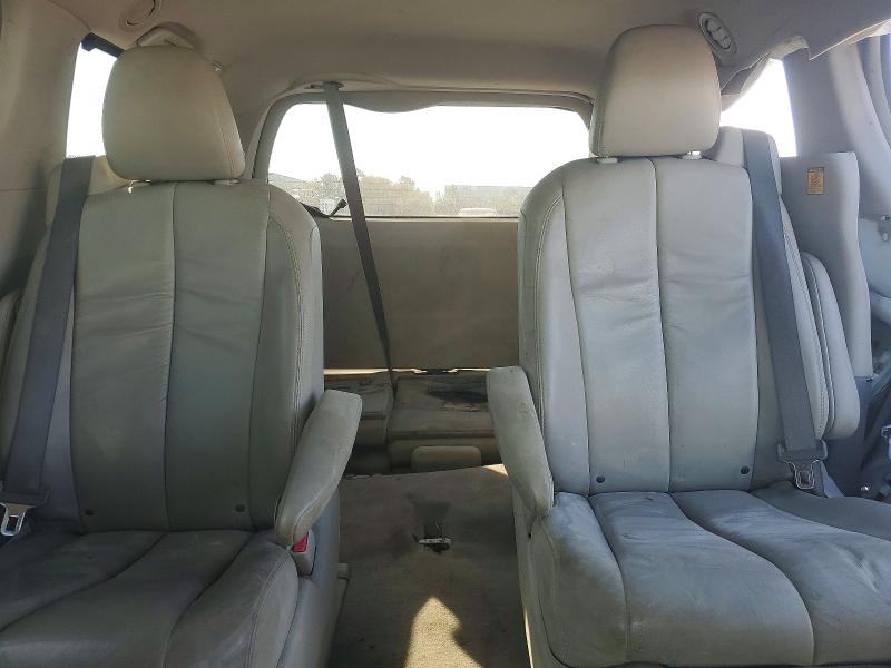 Photo 10 from auction – 2012 TOYOTA SIENNA with VIN 5TDDK3DC6CS048251