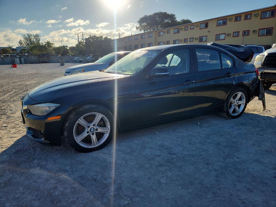 BMW 320 2014 with VIN WBA3B1C57EK132735 - Photo from auction