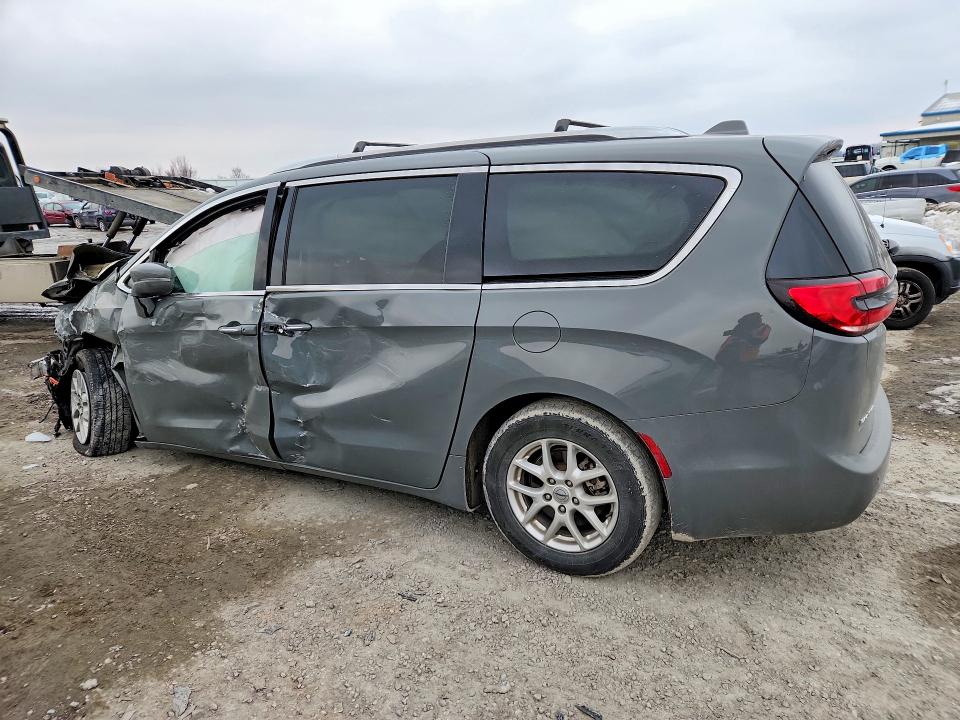 Photo 2 from auction – 2021 CHRYSLER PACIFICA with VIN 2C4RC1BG2MR588798