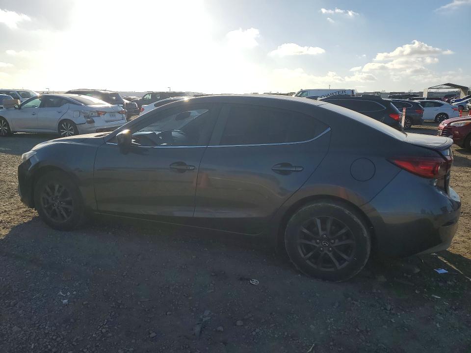 Photo 2 from auction – 2016 MAZDA 3 with VIN 3MZBM1W7XGM276231