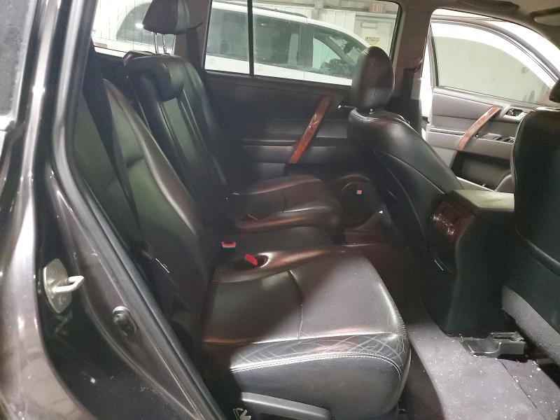 Photo 11 from auction – 2013 TOYOTA HIGHLANDER with VIN 5TDDK3EH8DS209288