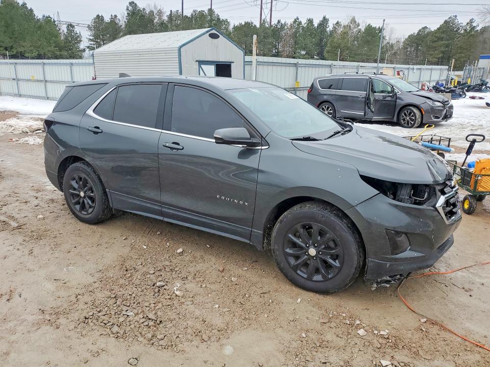Photo 4 from auction – 2019 CHEVROLET EQUINOX with VIN 3GNAXJEV9KS639927