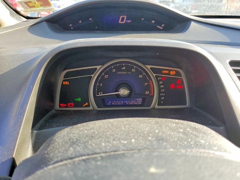 Photo 9 from auction – 2010 HONDA CIVIC with VIN 19XFA1F54AE042132
