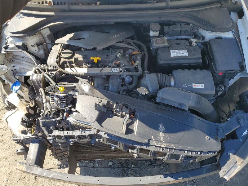 Photo 11 from auction – 2017 HYUNDAI ELANTRA with VIN 5NPD74LF4HH177170