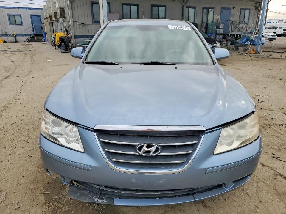 Photo 5 from auction – 2009 HYUNDAI SONATA with VIN 5NPET46F99H431243