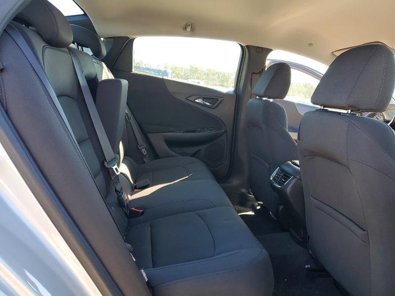 Photo 10 from auction – 2017 CHEVROLET MALIBU LT with VIN 1G1ZE5ST6HF293384
