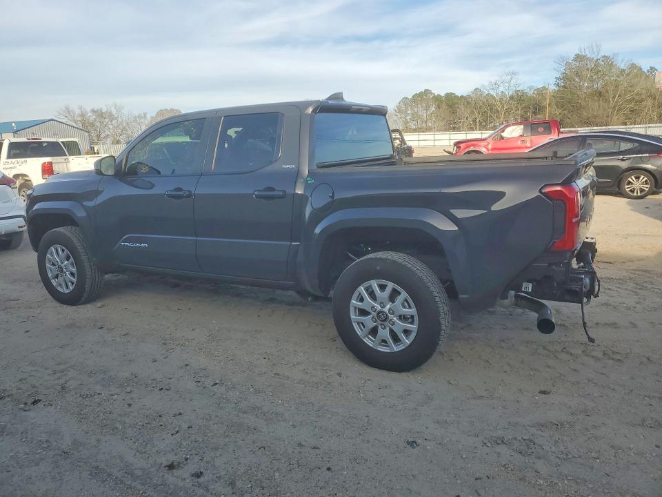 Photo 2 from auction – 2025 TOYOTA TACOMA with VIN 3TMLB5JN9SM124881