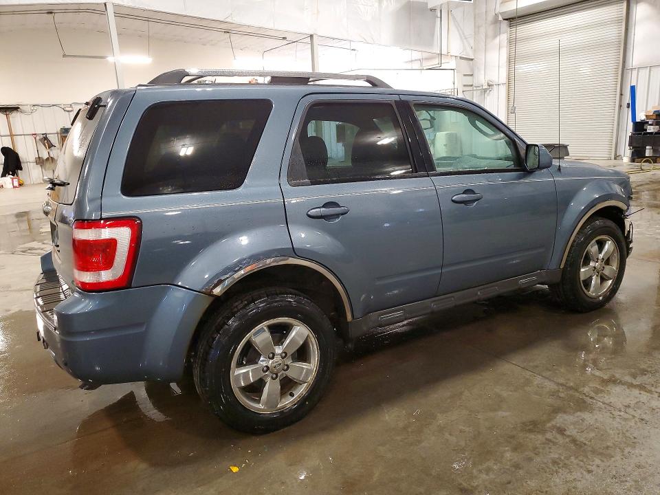 Photo 3 from auction – 2012 FORD ESCAPE with VIN 1FMCU9EG0CKC82785