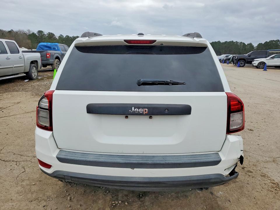 Photo 6 from auction – 2015 JEEP COMPASS with VIN 1C4NJCBB1FD191531