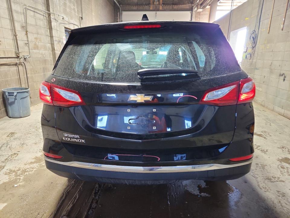 Photo 6 from auction – 2018 CHEVROLET EQUINOX with VIN 2GNAXHEV4J6338519