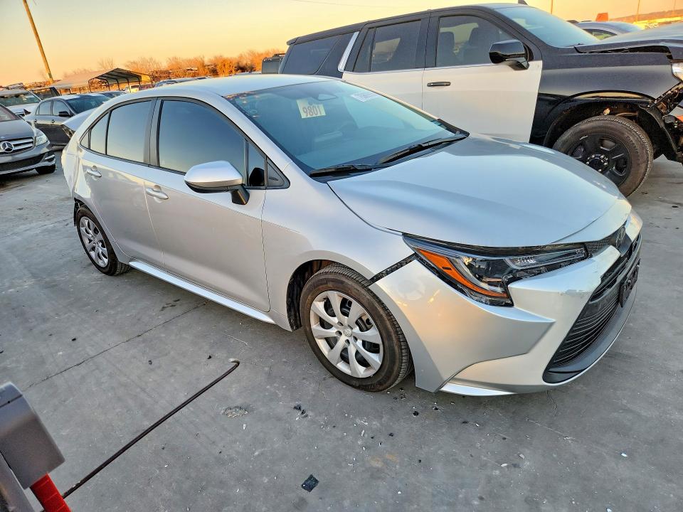 Photo 4 from auction – 2024 TOYOTA COROLLA LE with VIN 5YFB4MDE3RP083100