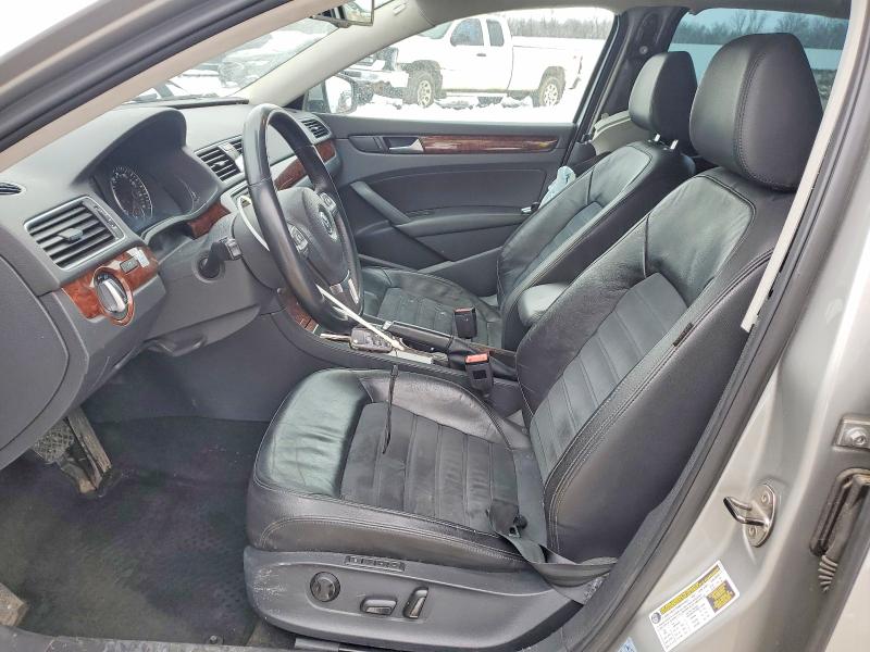 Photo 7 from auction – 2014 VOLKSWAGEN PASSAT with VIN 1VWCN7A37EC063504