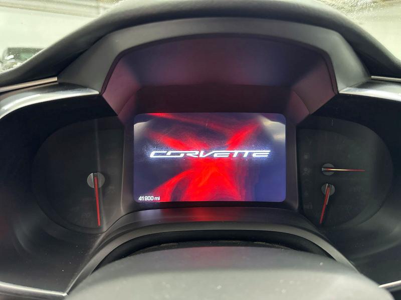 Photo 8 from auction – 2019 CHEVROLET CORVETTE with VIN 1G1YB3D79K5116737