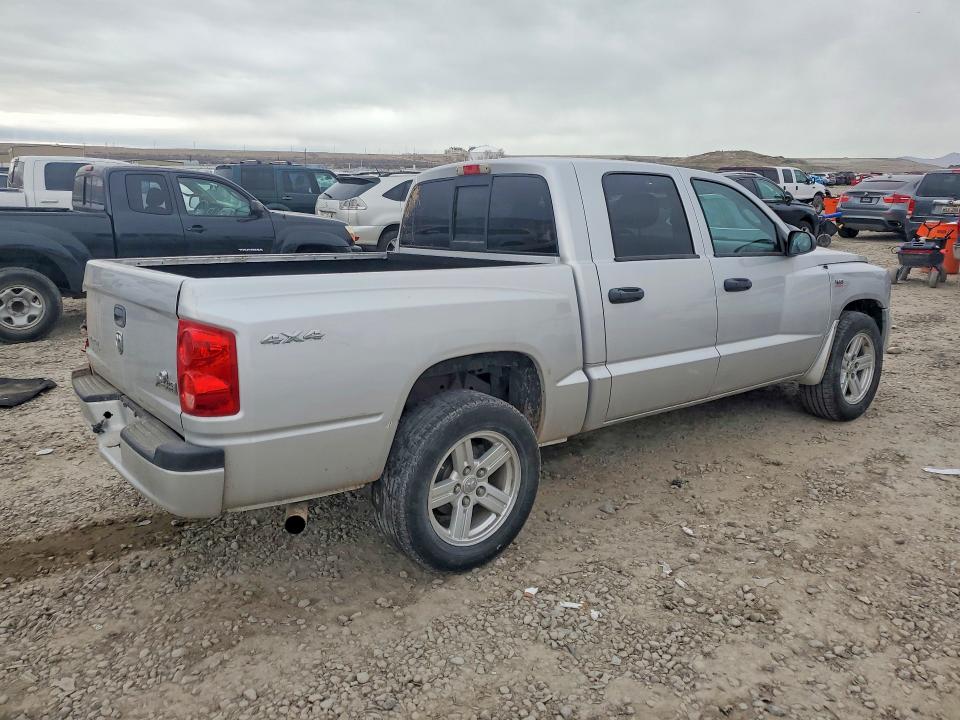 Photo 3 from auction – 2010 DODGE DAKOTA with VIN 1D7CW3GP4AS155338