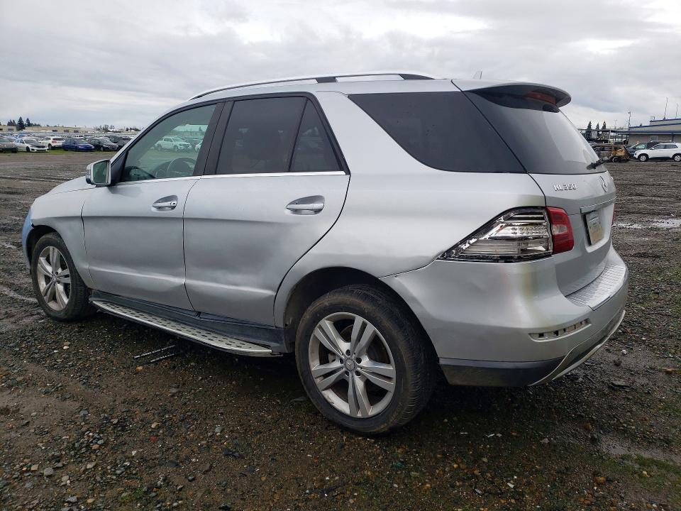 Photo 2 from auction – 2013 MERCEDES-BENZ ML with VIN 4JGDA5HB3DA165585