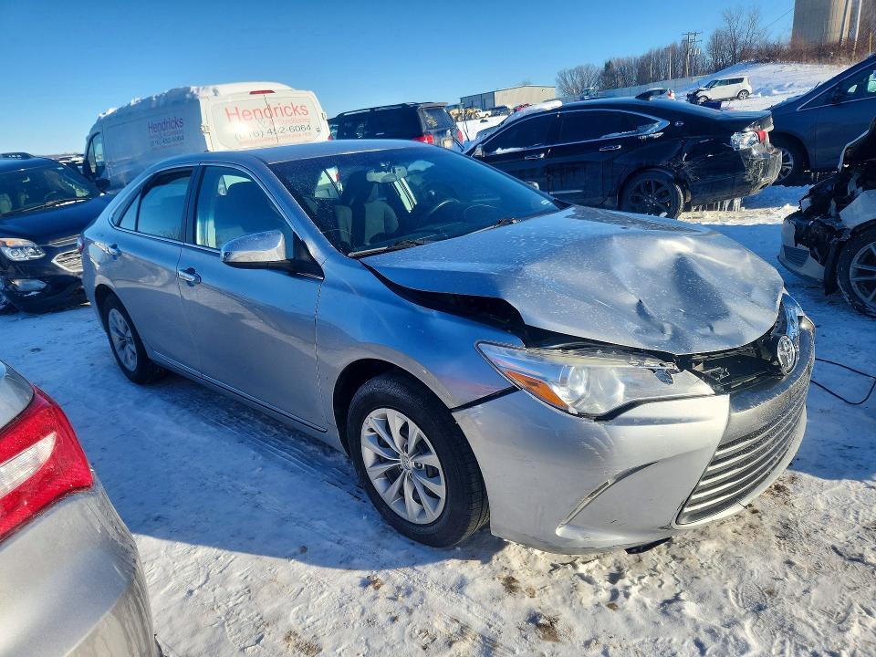 Photo 4 from auction – 2017 TOYOTA CAMRY LE with VIN 4T1BF1FKXHU707953