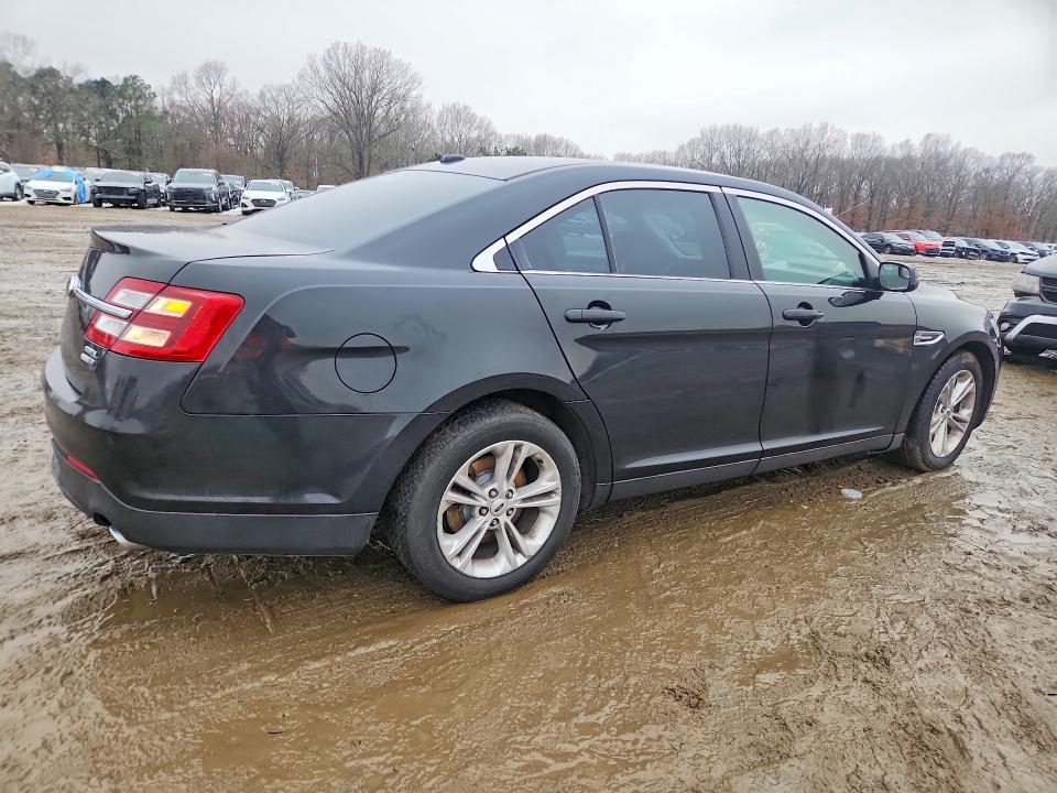 صورة رقم 3 من المزاد - 2013 FORD TAURUS مع VIN 1FAHP2H8XDG162273