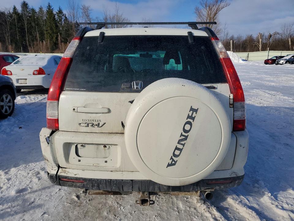 Photo 6 from auction – 2005 HONDA CR-V SE with VIN SHSRD78945U339403