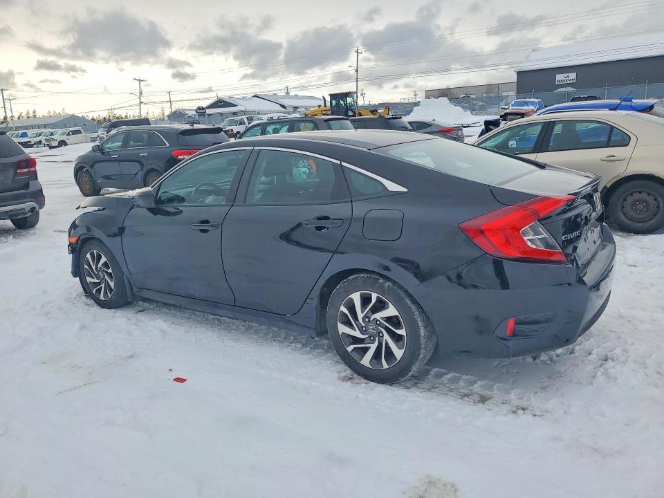 Photo 2 from auction – 2018 HONDA CIVIC with VIN 2HGFC2F62JH017275