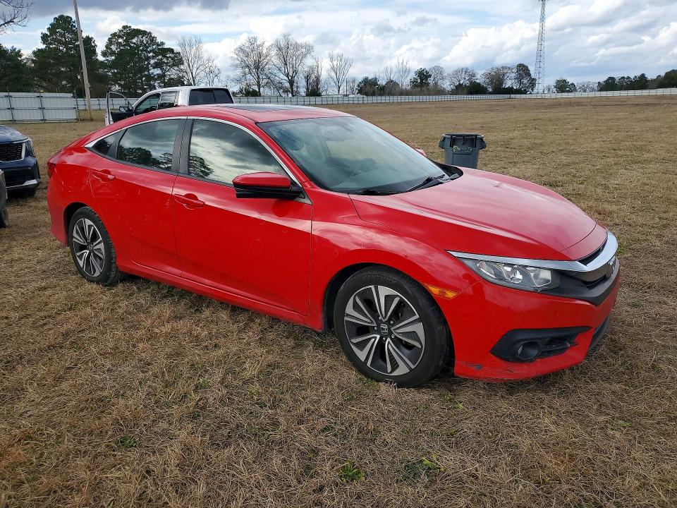 Photo 4 from auction – 2018 HONDA CIVIC with VIN JHMFC1F79JX012490